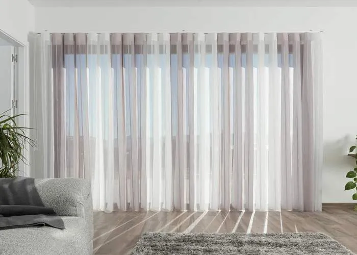 Cortina Duomo blanca y rosa palo