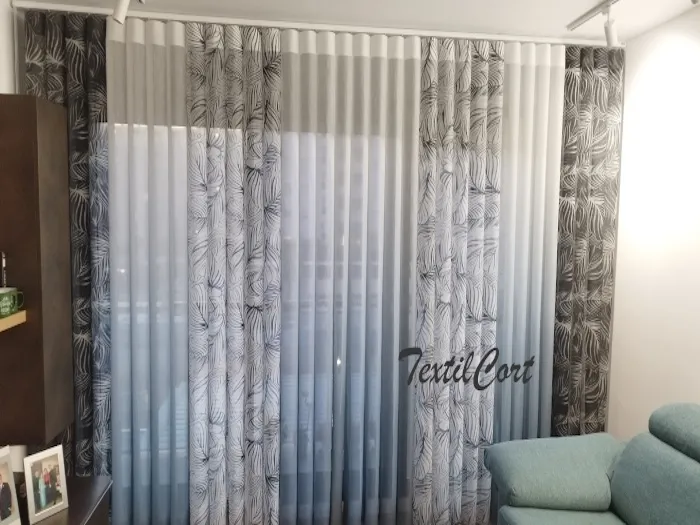 Cortina Duomo con estampados combinados