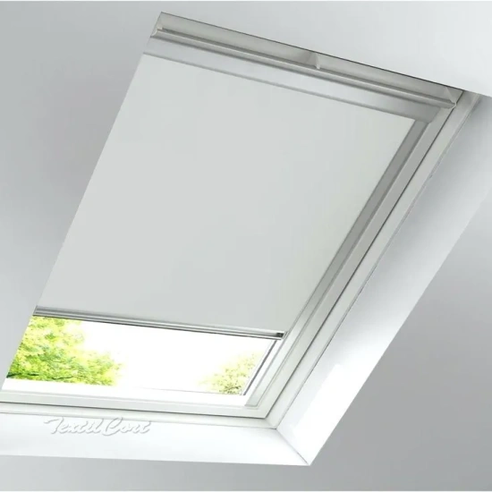 Foto de estor Enrollable opaco blanco.