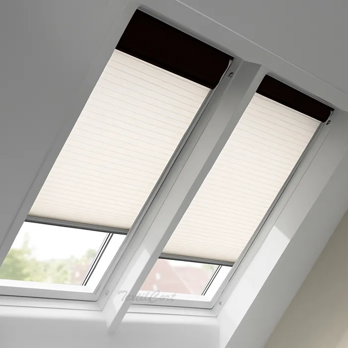 Foto cortinas plisadas noche y día para ventanas inclinadas