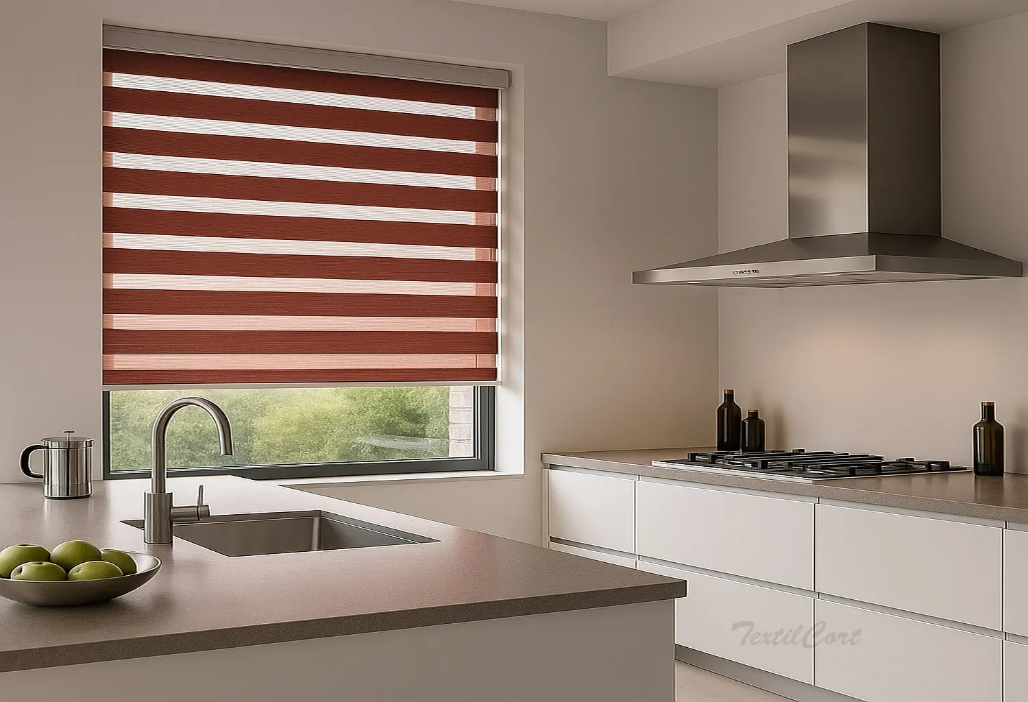 Cocina moderna minimalista con estor Noche y Día en rojo