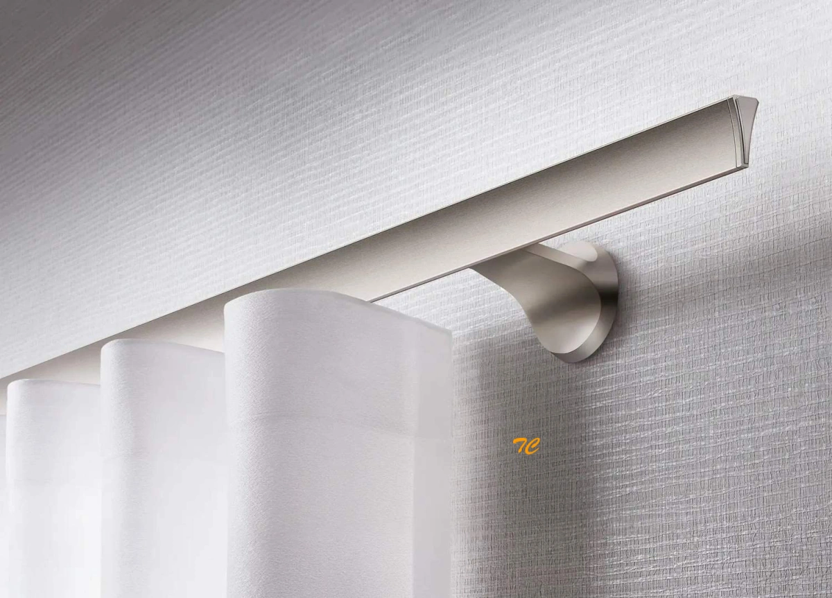 Riel de cortinas motorizado Smart Electric E3 de Interstil