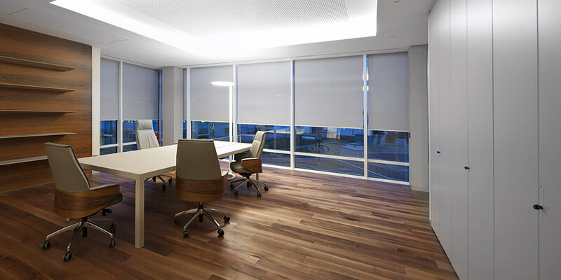 Foto de ambiente de cortinas estores enrollables de Mermet 6